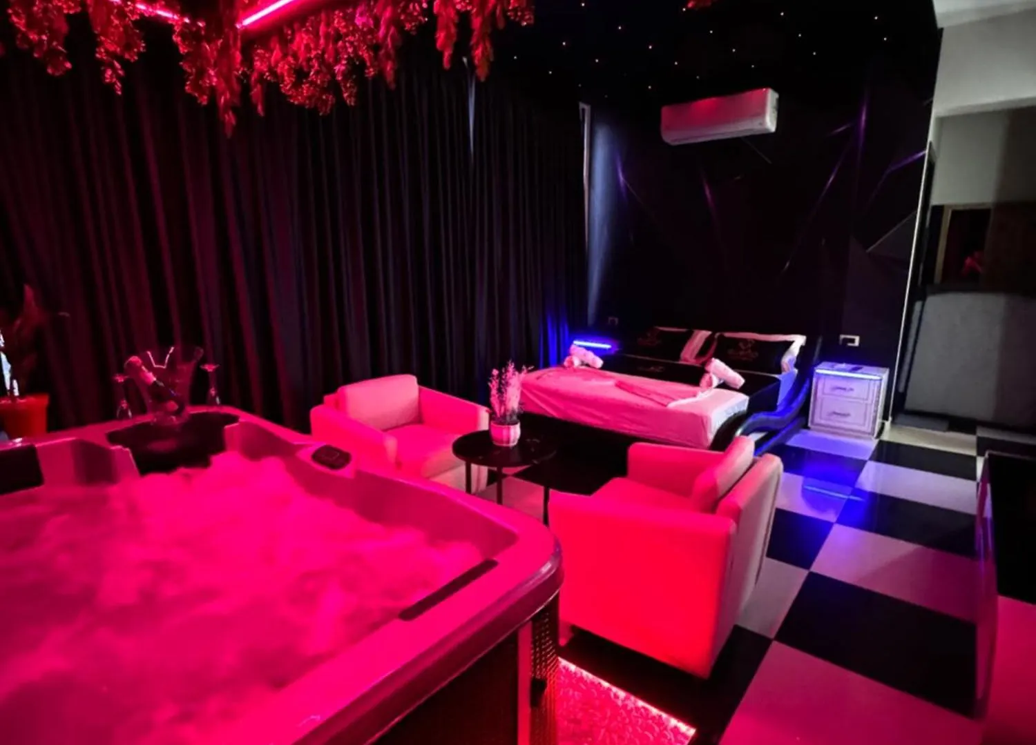 Sueno Apartments & Suites Tirana 0*,