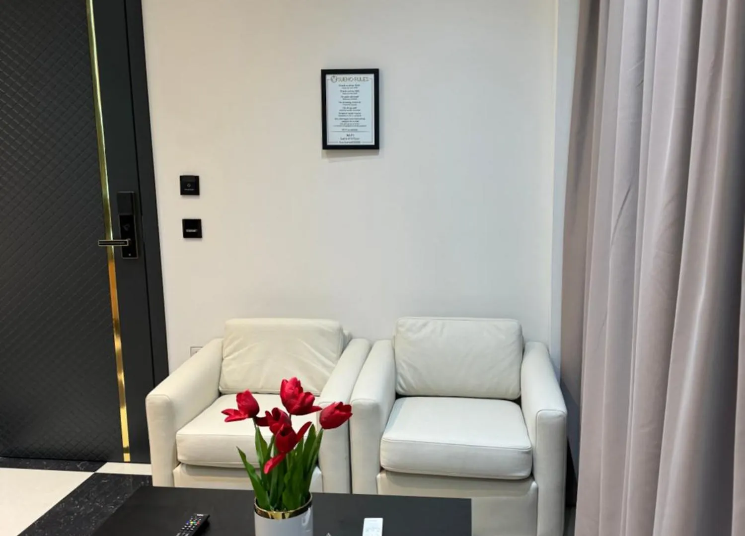 Sueno Apartments & Suites Tirana 0*,